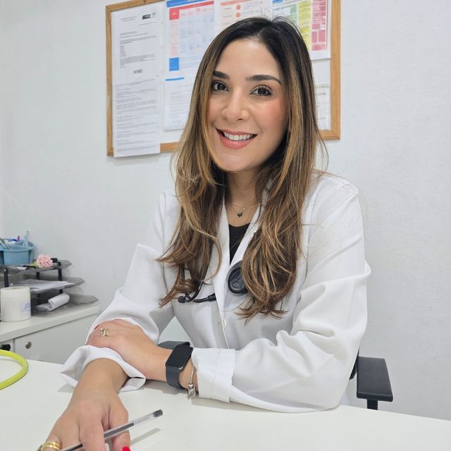 Roberta  Novaes Pinheiro, Generalista Cachoeiro de Itapemirim