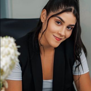 Dra. Victoria Arango