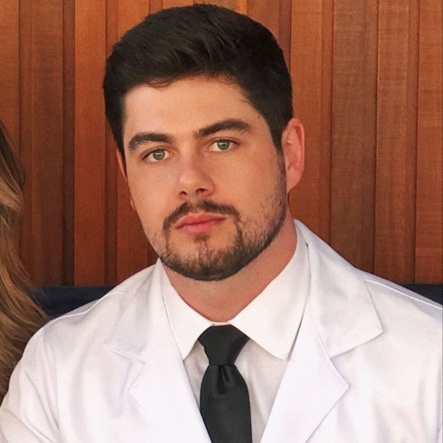 Gustavo Lopes Rodrigues, Médico clínico geral São Paulo