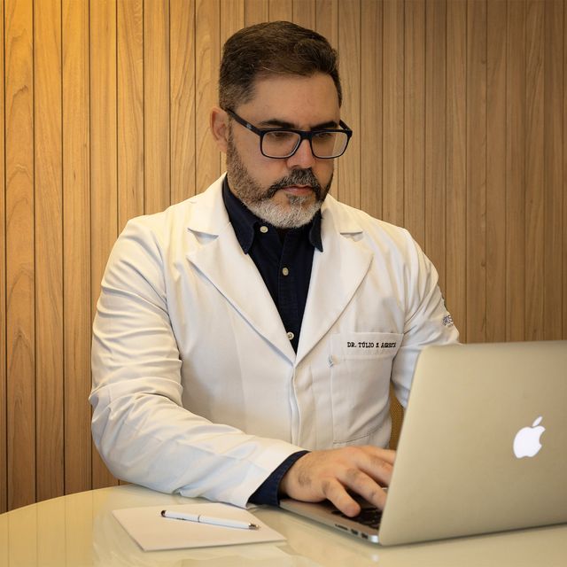 Tulio Santos Agresta, Urologista São Paulo
