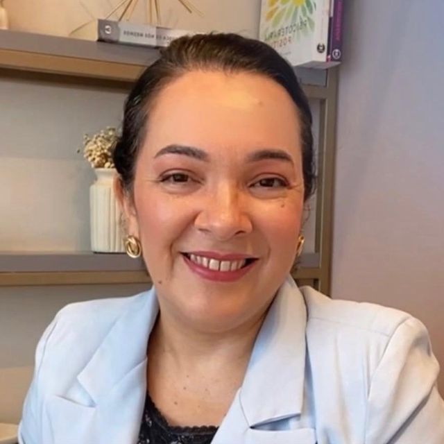 Márcia Catherine Oliveira de Oliveira, Médico clínico geral Rio de Janeiro