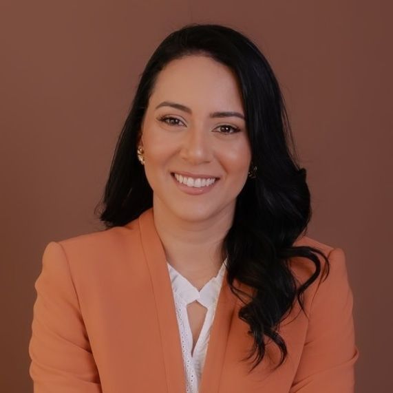 Tayana Dias, Dentista Maceió