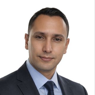 Dr. Javier Peña Bernal