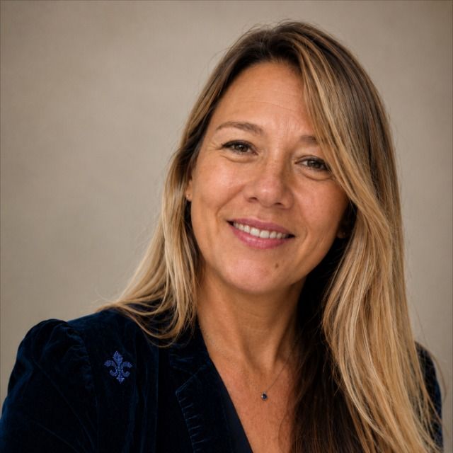 Pilar Rio  Suing