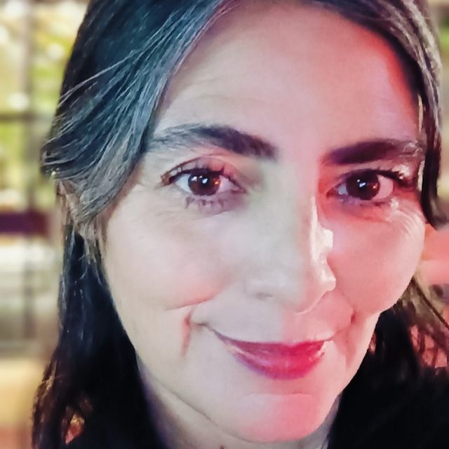Claudia Rondini Fernández-Dávila, Psicólogo Las Condes