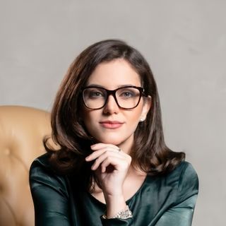 Dra. Érica Soprani
