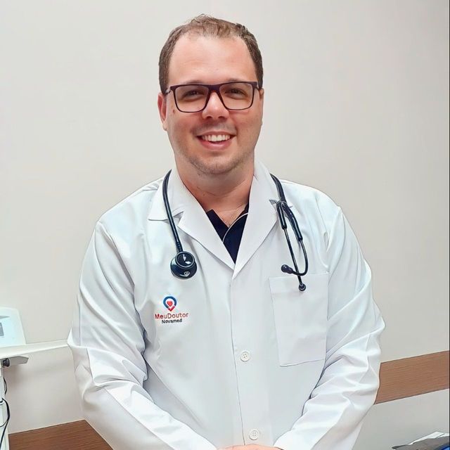 Vitor Estenio Alves Cordeiro, Ginecologista Recife