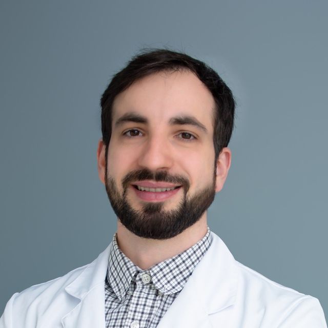 Augusto César Strapassola, Dermatologista Florianópolis