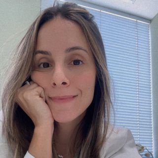 Ampliar imagem: Manuela  Marques, Ginecologista Rio de Janeiro