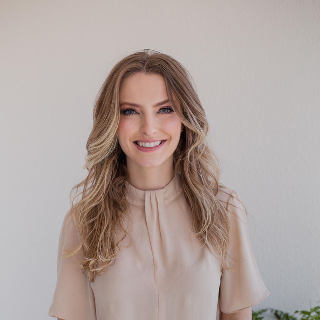 Ariane  Assoni, Dermatologista Passo Fundo
