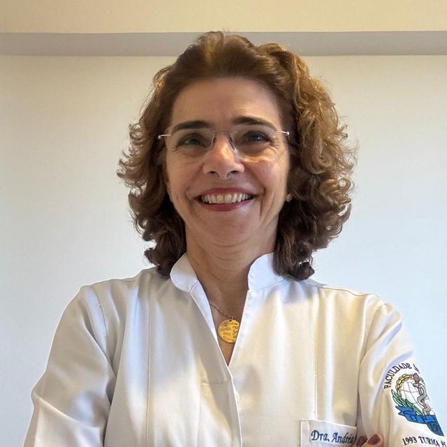 Andrea Dayrell Andrade ., Pediatra Belo Horizonte