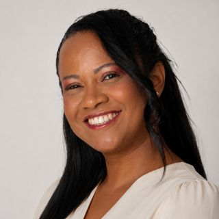 Valeria Hermosilla, Psicanalista Rio de Janeiro