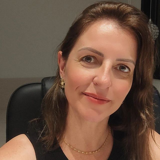 Camila Urtado Cantos Dellareti, Psicólogo São José dos Campos