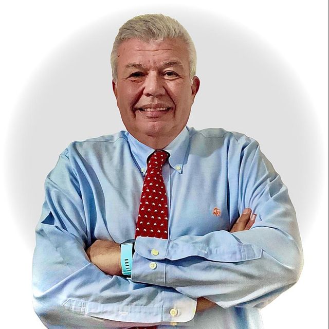 Bernardo Uribe Garcia, Neurólogo Manizales