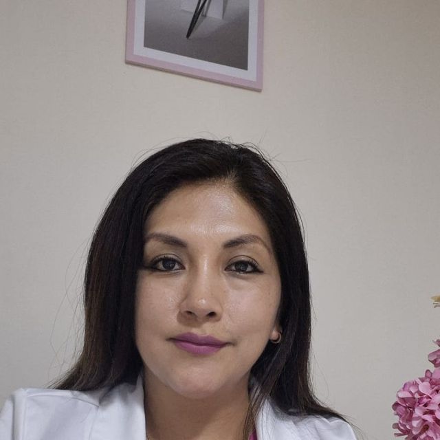 Guadalupe Tembladera Zárate, Ginecólogo San Borja