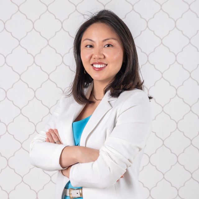 Stefanie de Nishi Lee, Oftalmologista Guarulhos