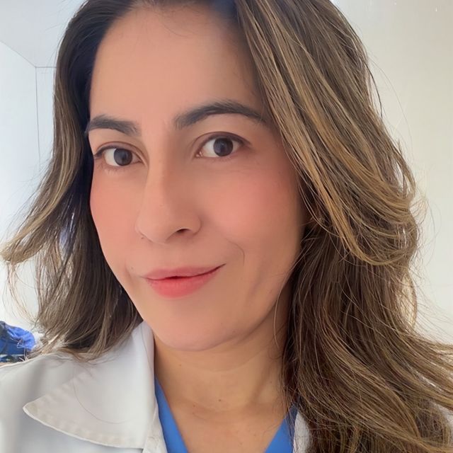Adriana del Pilar Fonseca, Ginecólogo Sogamoso