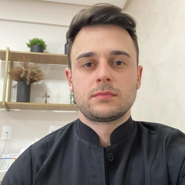 Mateus  Francischetto Rocha Amaral, Dentista Belo Horizonte