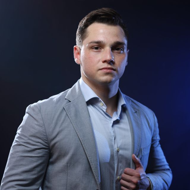 Aaron Trubian, Especialista em Clínica Médica Brasília