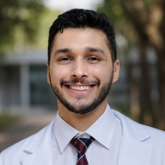 Gabriel Chicote Guimarães, Dermatologista São Paulo