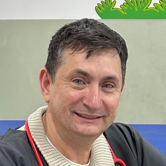 Manuel  Vicente Majjul, Pediatra São Paulo