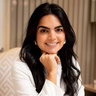 Ampliar imagem: Marina Ramos Costa, Dermatologista Juiz de Fora