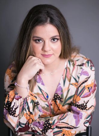 Beatriz Alessandra Camargo De Almeida, Terapeuta complementar 