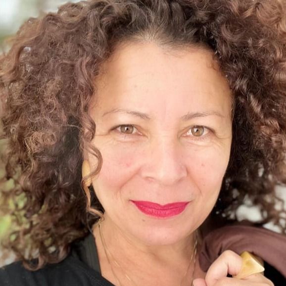 Tatiana  Vianna, Psicólogo Viamão