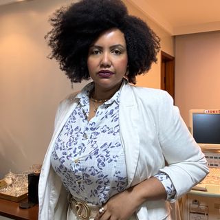 Domila Mattos, Ortopedista - Traumatologista Goiânia