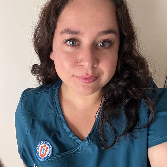 Katalina Fernanda  Pavez Puebla , Kinesiólogo La Serena