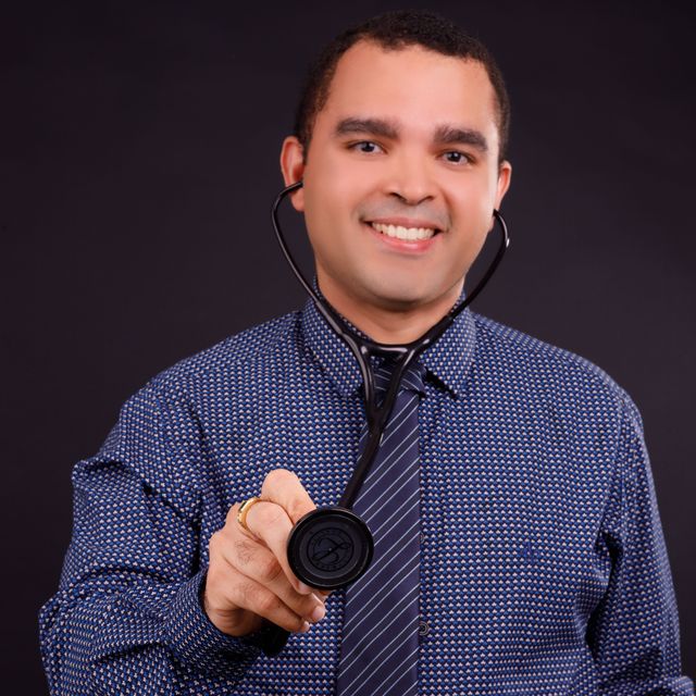 Fernando Vinícius Alves, Neurologista Aracaju