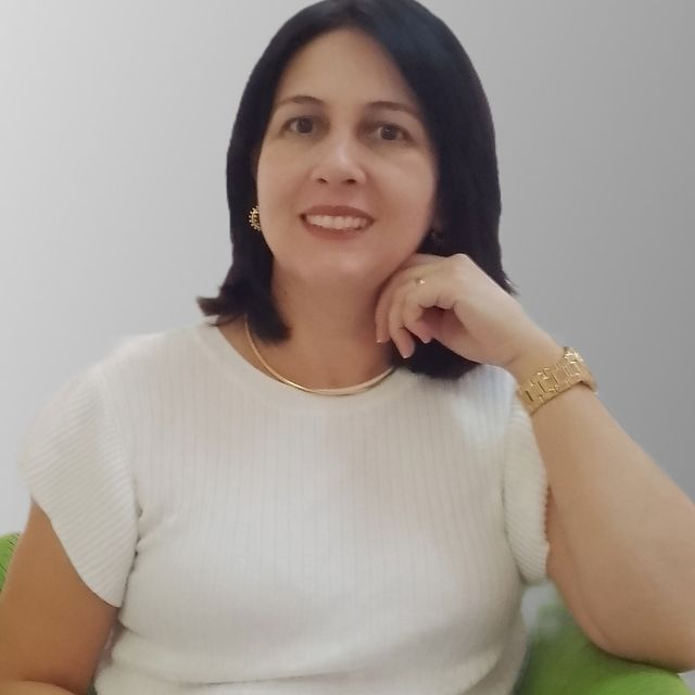 Cintia Andrade, Psicólogo Tapiraí