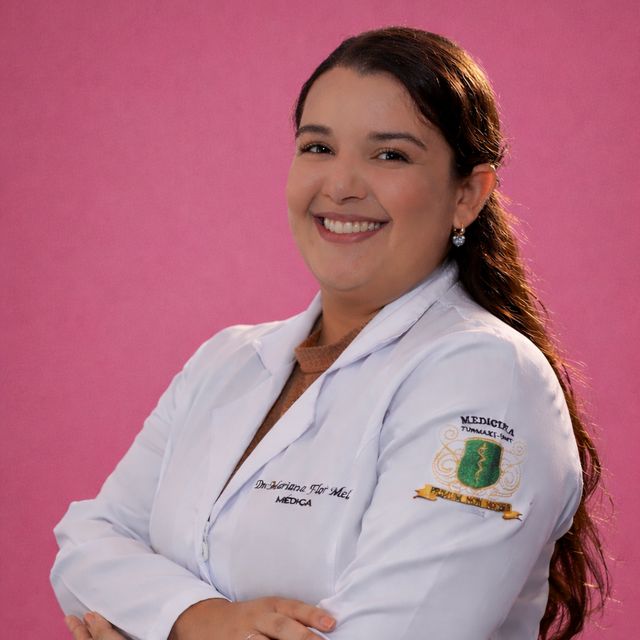 Mariana Flor Melo, Médico clínico geral Aracaju