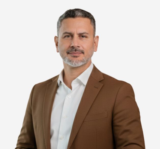 Victor Cornejo Rosales, Terapeuta complementario Santiago