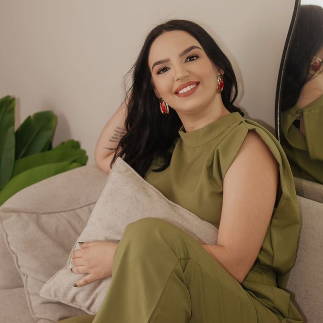 Tainá Leonel, Psiquiatra Porto Alegre