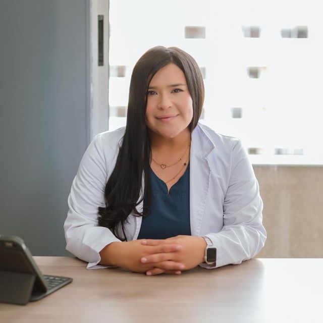 Laura Angelica Perez, Psicólogo Bogotá