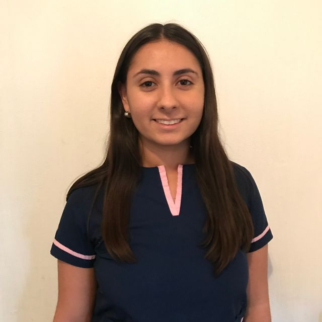 Trinidad  Robledo , Odontólogo Córdoba Capital