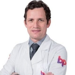 Ampliar imagem: Rodrigo Freire Bezerra, Cirurgião cardiovascular São Paulo