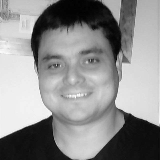 Ricardo Nuñez  Acuña, Dentista Santiago