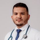 Dr. Evaldo César Macau