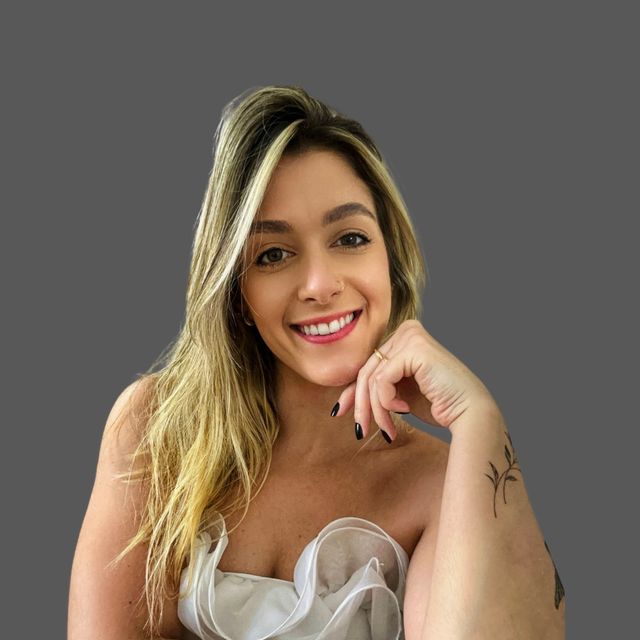 Izabella Carchio, Dentista São Paulo