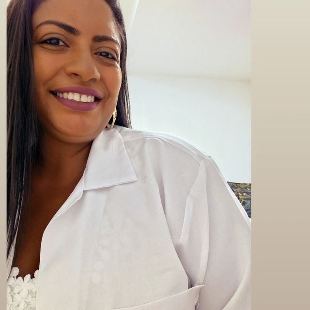 Suellen Regadas goes de Albuquerque Costa ., Fisioterapeuta Niterói