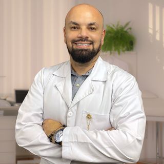Dr. Juan Carlos Reyes Pérez