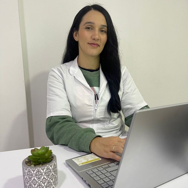 Laura Melissa Restrepo Sánchez, Terapeuta complementario Itagüí