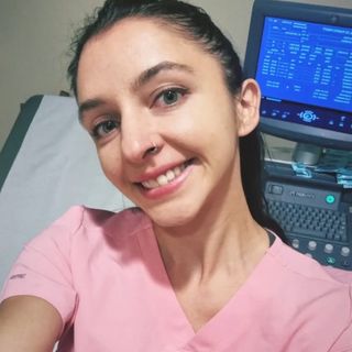 Acercar imagen: Claudia Díaz Echeverría, Ginecólogo Puerto Montt