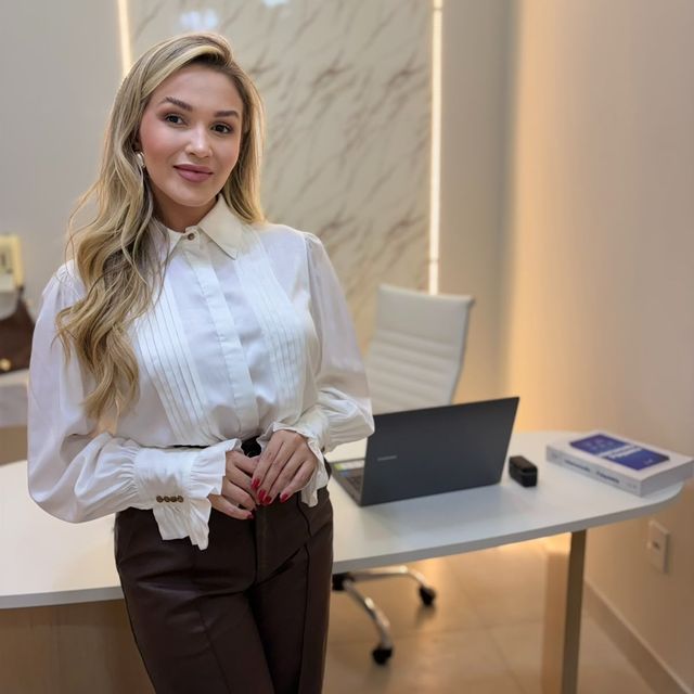 Árisla Cavalcante, Psiquiatra General Salgado