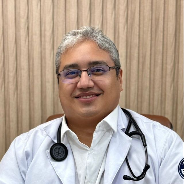 Lúcio Mendes, Médico clínico geral Fortaleza