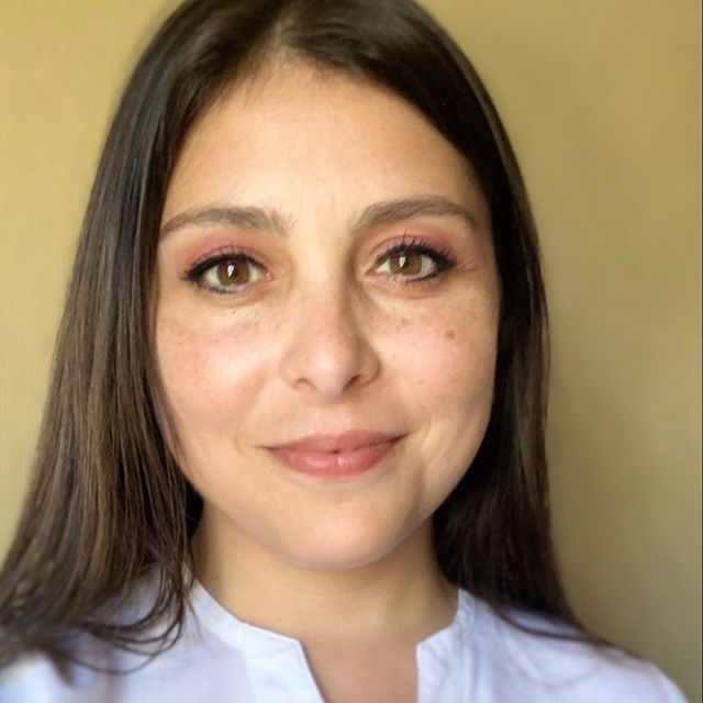 Ana María Palma Alarcon, Dentista Concepción