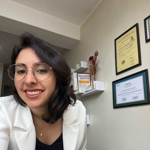 Grace Davey, Psicólogo Lima