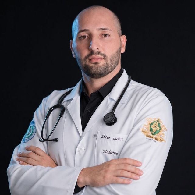 Lucas  Jucius de Mendonça, Generalista Adamantina